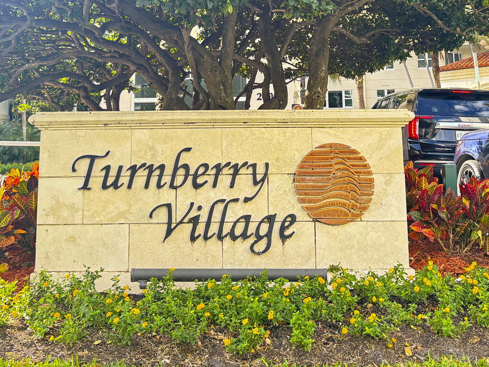 Turnberry Village